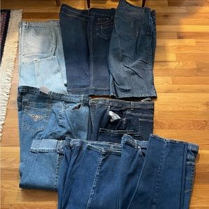 BUNDLE LIKE NEW CONDITION- 5 jeans 2 pair of cotton pants 2 pair of short jeans